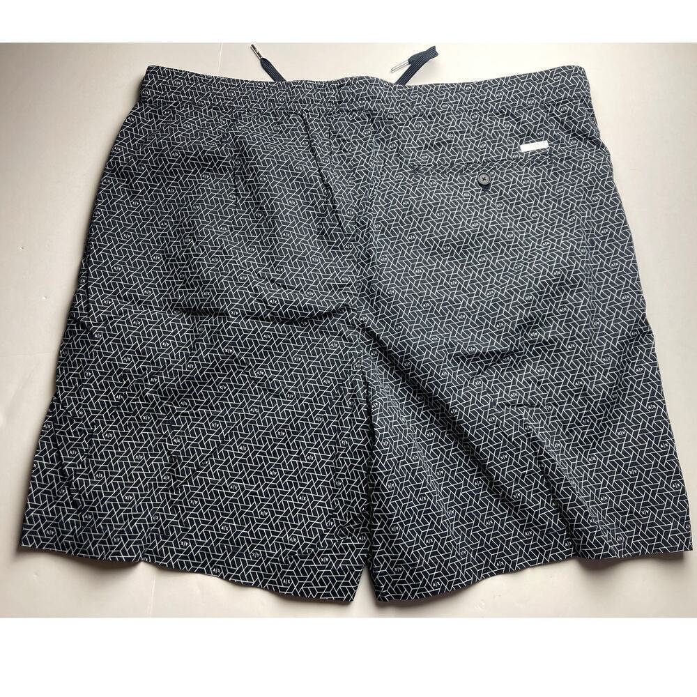 Armani Exchange Men's Geo Logo Shorts - Size 38 - Picture 6 of 7